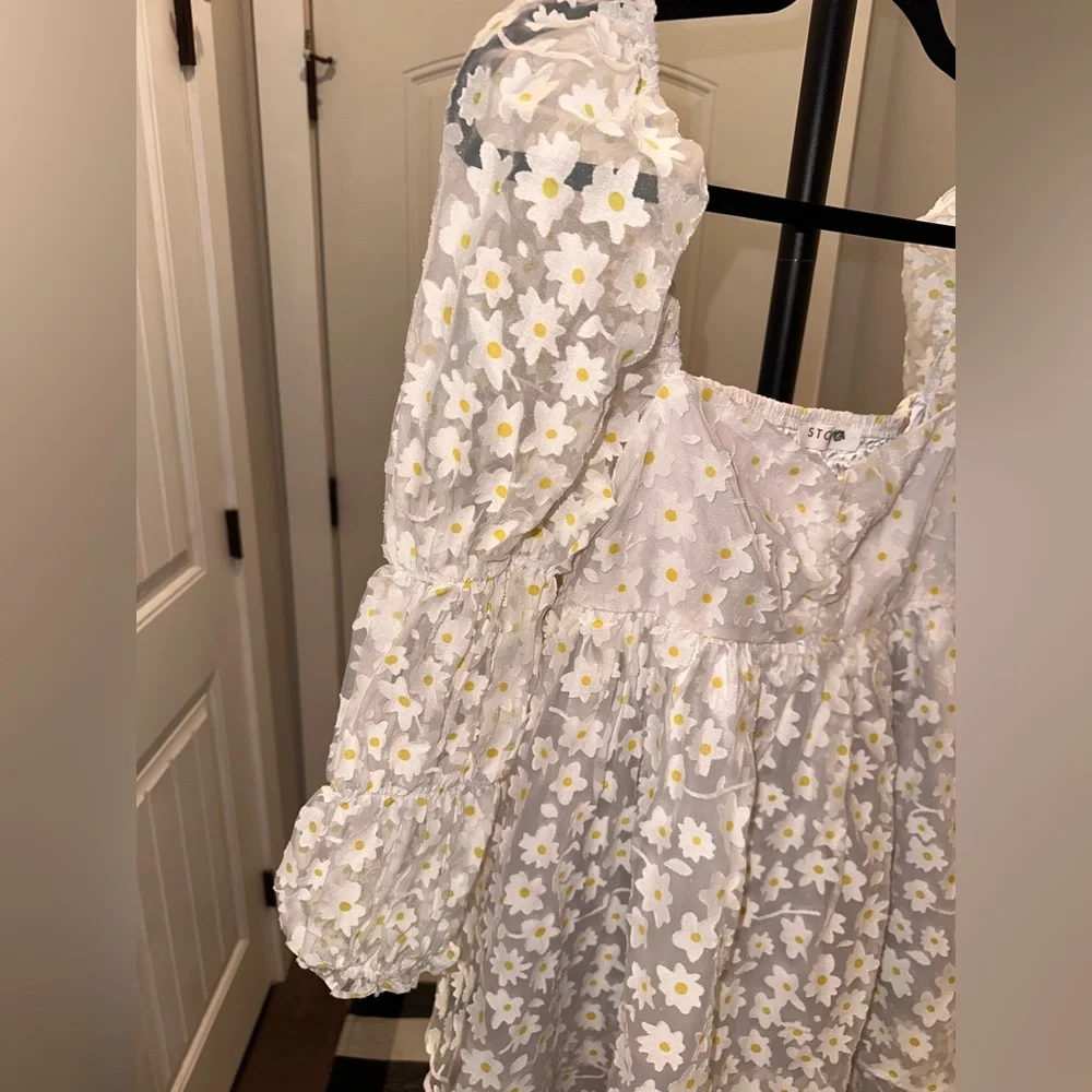 Storia lightweight white